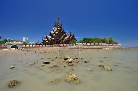 Photo for Sanctuary of truth in Chonburi thailand - Royalty Free Image