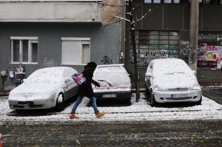 Téléchargez les photos : Snow  storm in the city, urban - en image libre de droit
