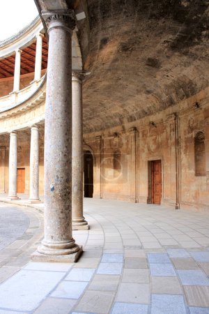 Foto de Edificio histórico de Granada en España - Imagen libre de derechos
