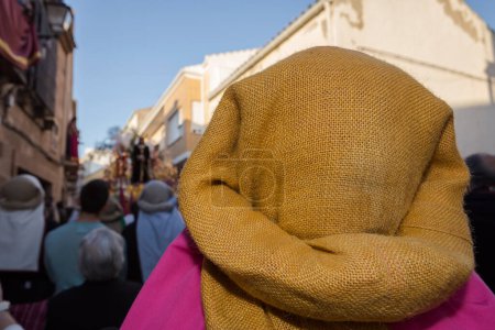 Foto de Grupo de costaleros durante una procesión de Semana Santa, Andalucía - Imagen libre de derechos