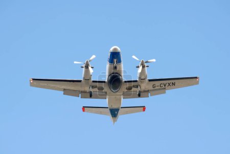 Foto de Aviones de vigilancia en el cielo - Imagen libre de derechos