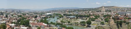 Téléchargez les photos : Vue aérienne de Tbilissi, Géorgie, Europe - en image libre de droit