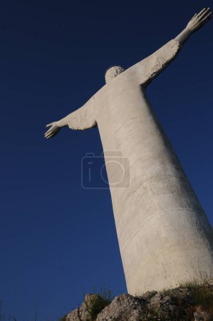 Foto de Una estatua de Cristo el Redentor - Imagen libre de derechos