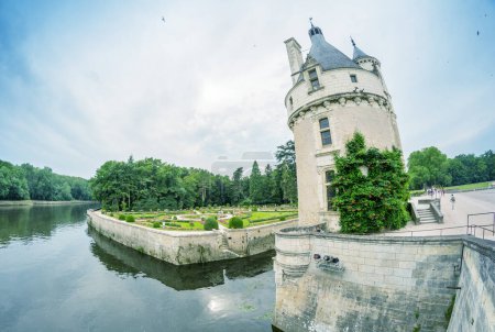 Foto de Hermosa vista del castillo de Chenonceau en el río Cher - Imagen libre de derechos