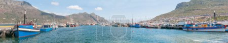 Téléchargez les photos : Panorama du port de Hout Bay - en image libre de droit