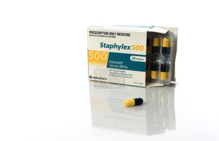 Téléchargez les photos : Antibiotiques Staphylex 500 - en image libre de droit