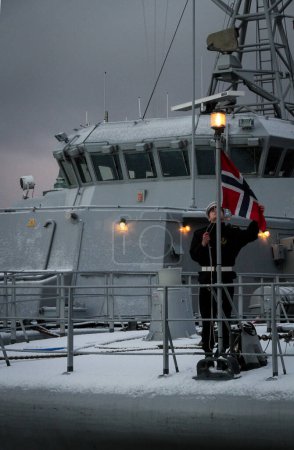 Foto de The boat is a vessel in the winter - Imagen libre de derechos
