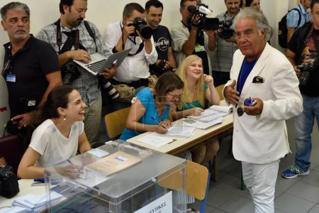 Foto de GRECIA, Atenas: Aproximadamente 10 millones de votantes están llamados a votar en las elecciones generales anticipadas para elegir un nuevo parlamento el 20 de septiembre de 2015 - Imagen libre de derechos