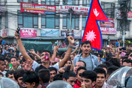 Téléchargez les photos : NEPAL - POLITIQUE - Constitution du Royaume du Népal - en image libre de droit