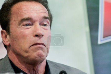 Téléchargez les photos : ESPAGNE, Madrid : Arnold Schwarzenegger a ouvert la cinquième édition de sa compétition éponyme de sport et de musculation à Madrid le 26 septembre 2015. - en image libre de droit
