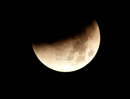 Foto de Cielo nocturno con luna, astronomía ciencia - Imagen libre de derechos