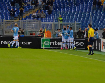 Téléchargez les photos : EUFA Ligue européenne de football - Lazio vs Saint Etienne - en image libre de droit