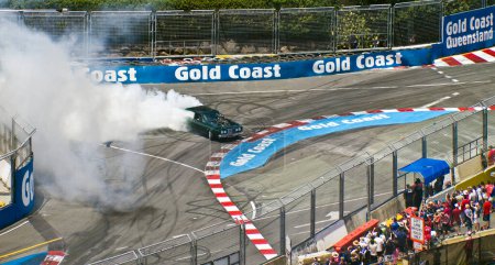 Téléchargez les photos : Super V-8 Car Race, concept de compétition - en image libre de droit