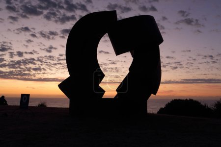 Téléchargez les photos : Sculpture par la mer - Poussière - en image libre de droit