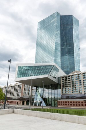 Foto de Moderno edificio del Banco Central Europeo - Imagen libre de derechos