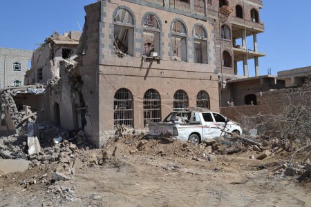 Téléchargez les photos : Yémen - GUERRE - GRÈVES AÉRIENNES À SANAA - en image libre de droit