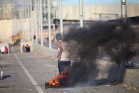 Téléchargez les photos : BANQUE DE L'OUEST - CLASSES - ISRAEL PALESTINE - en image libre de droit