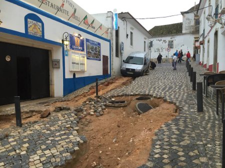 Téléchargez les photos : Albufeira, PORTUGAL. Catastrophe naturelle. Inondation - en image libre de droit