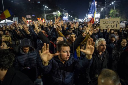 Téléchargez les photos : Roumanie, Bucarest - 10 août 2018 : manifestations politiques en Roumanie - en image libre de droit