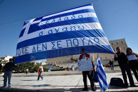 Téléchargez les photos : GRÈCE ATHÈNES - Manifestation de grève contre le sauvetage de l'Union européenne - en image libre de droit