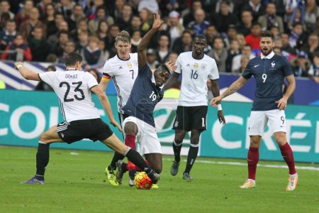 Téléchargez les photos : Match de foot amical Paris vs Allemagne au Stade De France - en image libre de droit