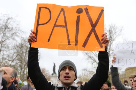 Téléchargez les photos : Manifestation des participants à la COP21 à Paris France "FRANCE - PARIS - COP21 - DÉMONSTRATION " - en image libre de droit