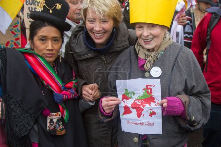 Photo for UNITED KINGDOM, London: Emma Thompson and fashion designer Vivienne Westwood have joined tens of thousands of people calling for action to tackle climate change on November 29, 2015. - Royalty Free Image