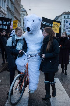 Téléchargez les photos : DANEMARK, Copenhague - 29 novembre 2015 : "Marche pour le climat" à Copenhague, le 29 novembre 2015, appelé par les ONG avant le sommet des Nations Unies sur le climat COP21 à Paris. - en image libre de droit