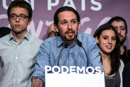 Foto de ESPAÑA, Madrid: El partido de izquierda celebra en Madrid tras los resultados de las elecciones generales de España del 20 de diciembre de 2015. - Imagen libre de derechos
