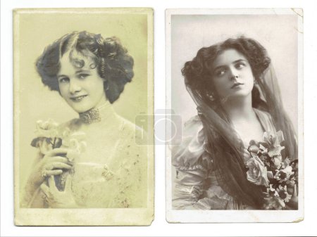 Scan-Foto von antiken Postkarten mit Damen 