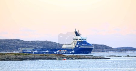 Photo for Scenic view of big ship in the sea - Royalty Free Image