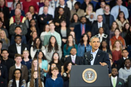 Téléchargez les photos : Barack Obama à l'aréna Baxter - en image libre de droit