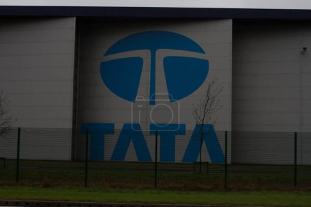 Photo for WALES, Port Talbot: Tata Steel's factory in Port Talbot, Wales, pictured here on January 22, 2016, is preparing to cut 750 jobs  of the 1,050 total positions to be lost at the UK's largest steel producer. - Royalty Free Image