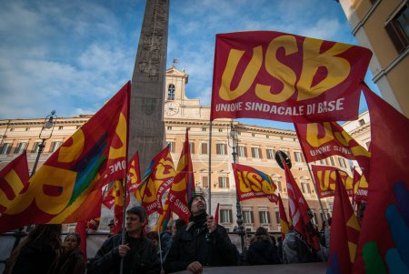 Téléchargez les photos : ITALIE, Rome : Les membres de l'USB ont organisé un rassemblement à Rome, le 27 janvier 2016 - en image libre de droit