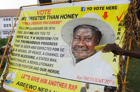 Téléchargez les photos : OUGANDA - VOTE - MUSEVENI - Rallye - en image libre de droit