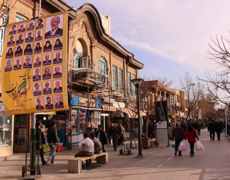 Téléchargez les photos : IRAN - POLITIQUE - VOTE - ELECTION - PARLEMENT - en image libre de droit