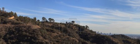 Foto de Skyline de Los Ángeles al atardecer desde el Observatorio Griffith - Imagen libre de derechos
