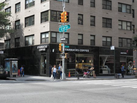Téléchargez les photos : Coin de rue de New York City - en image libre de droit