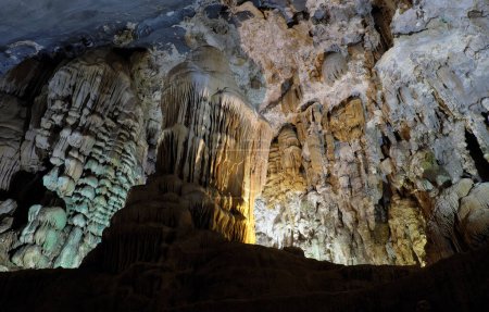 Téléchargez les photos : Phong Nha, grotte de Ke Bang, patrimoine mondial, Vietnam - en image libre de droit