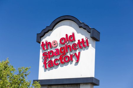 Téléchargez les photos : L'ancienne usine Spaghetti signe et logo - en image libre de droit