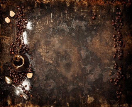 Foto de Composición del café con frijoles sobre fondo, primer plano - Imagen libre de derechos