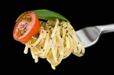 Téléchargez les photos : Spagetti sur Fork, gros plan - en image libre de droit