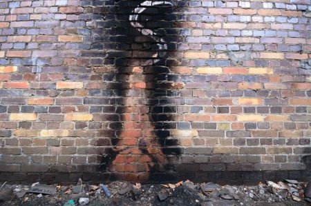 Foto de Muro de ladrillo del edificio abandonado - Imagen libre de derechos