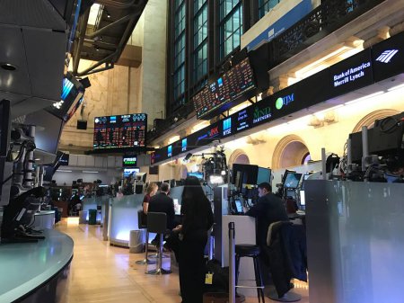 Foto de Wall Street, NYSE, New York Stock Exchange, brs, brsen, aksjer, aksje, aksjemegler - Imagen libre de derechos