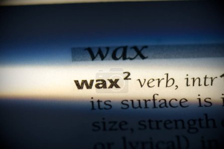 Foto de Palabra wax, resaltado en el diccionario, vista de cerca - Imagen libre de derechos