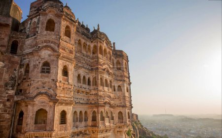 Téléchargez les photos : Façade du temple Jain à Jaisalmer, Inde. - en image libre de droit