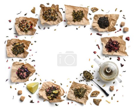 Foto de Gran variedad de té sobre un fondo blanco. La vista desde arriba - Imagen libre de derechos