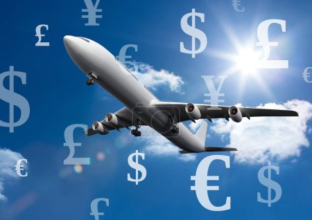 Foto de Avión en el cielo con iconos de moneda mixta - Imagen libre de derechos