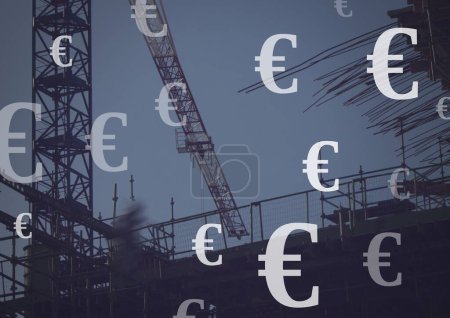 Foto de Sitio de construcción con iconos de moneda euro - Imagen libre de derechos