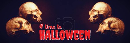 Foto de Imagen compuesta de imagen compuesta digital del tiempo al texto de Halloween - Imagen libre de derechos